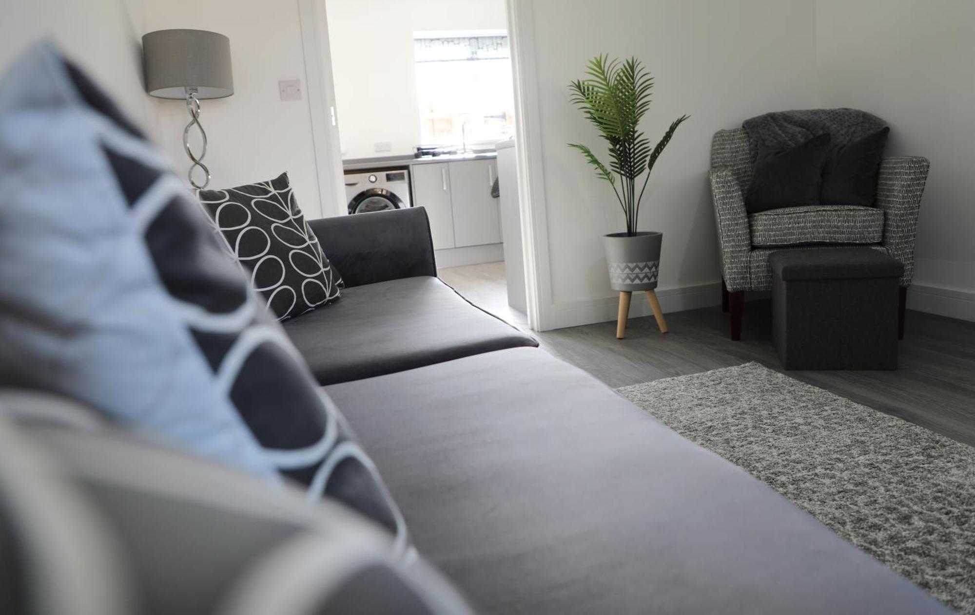 Modern, Two Double Bedroom House With Free Parking 쳅스토 외부 사진